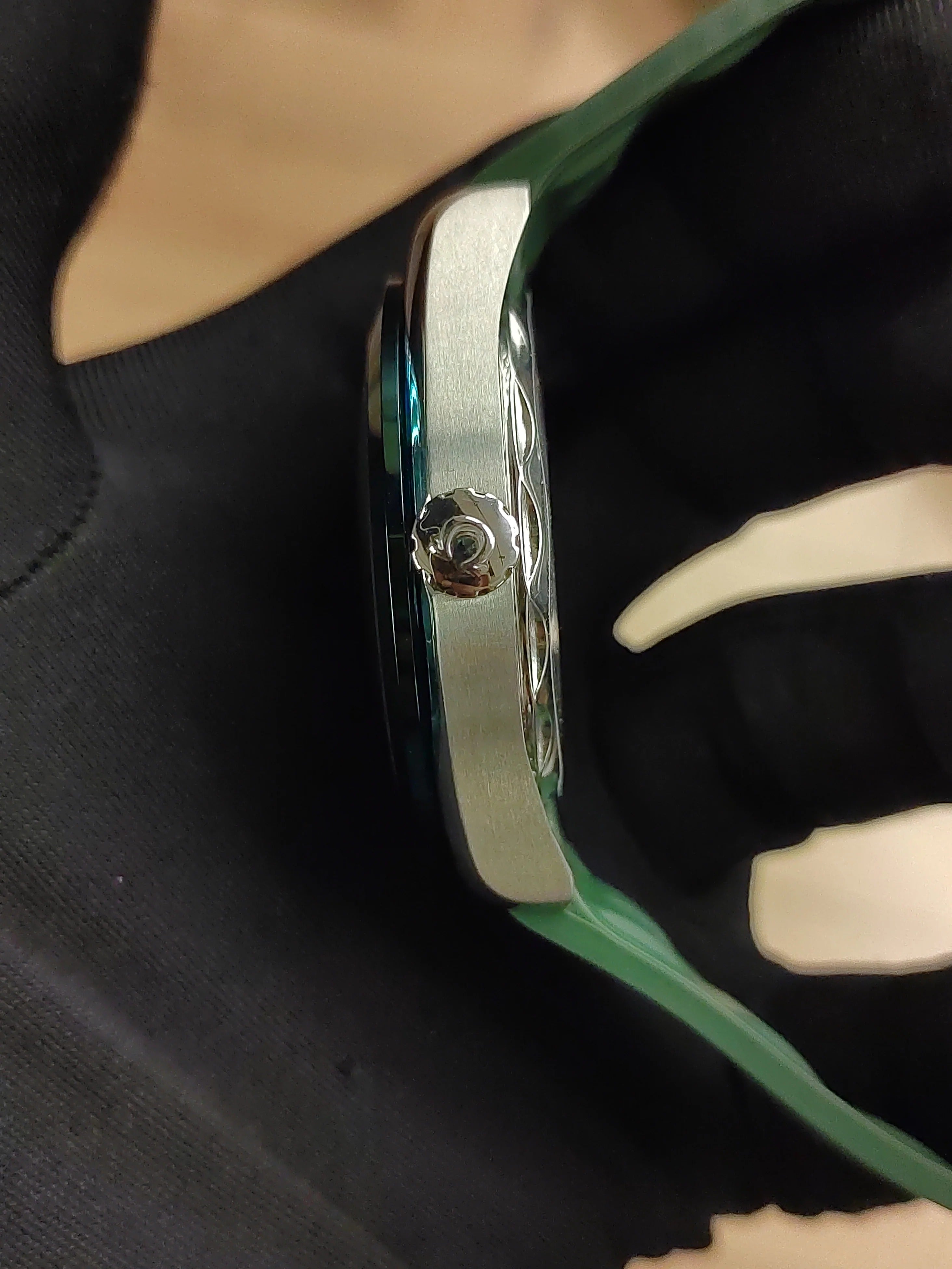 Omega Sea Master Rapper green men's watch
