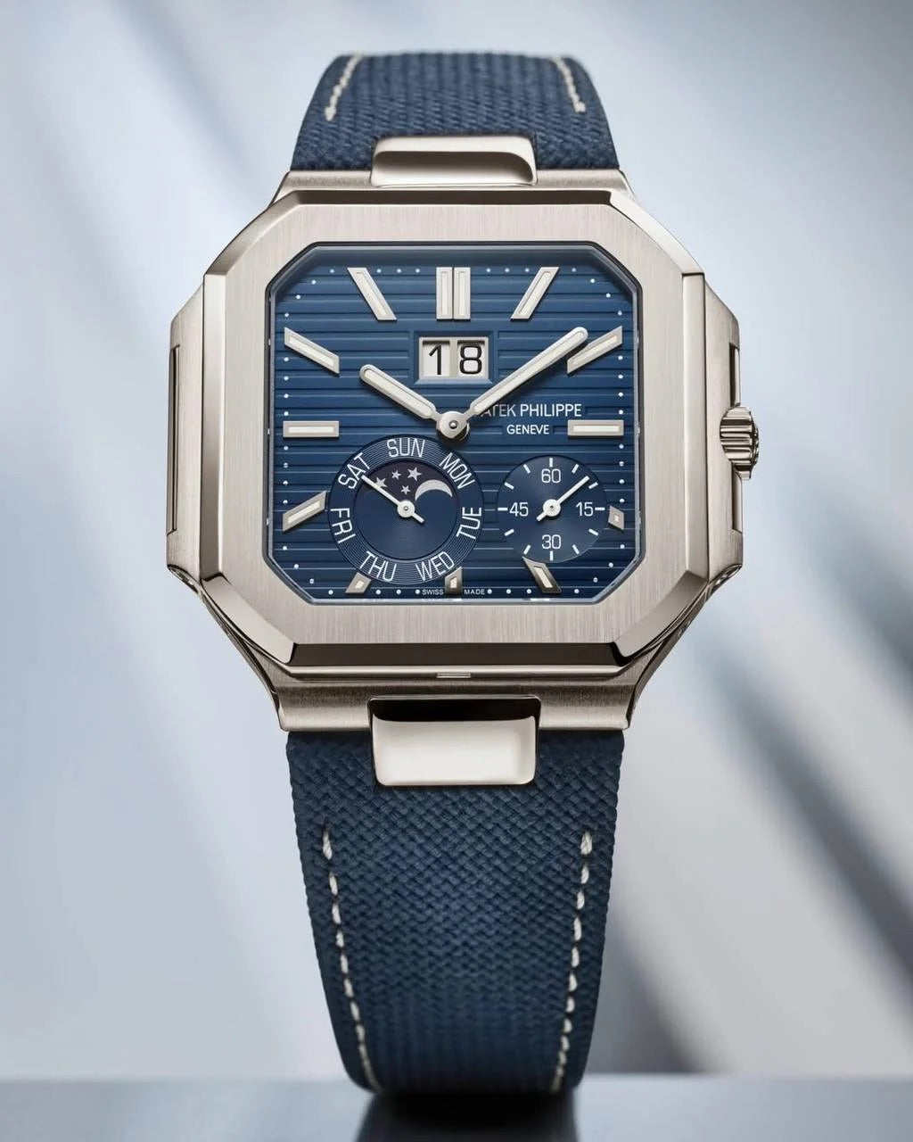 Patek Philippe Watch For Men 5822P-001
