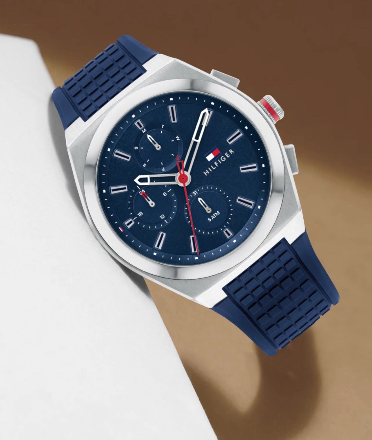 Tommy Hilfiger original Men's watch with blue balloon and silicone bracelet model 1791899