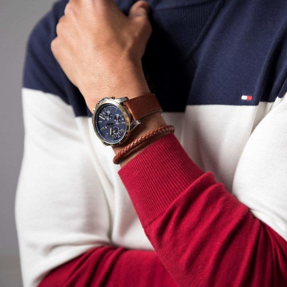 Tommy Hilfiger chronograph watch with leather bracelet model 1791561 for men