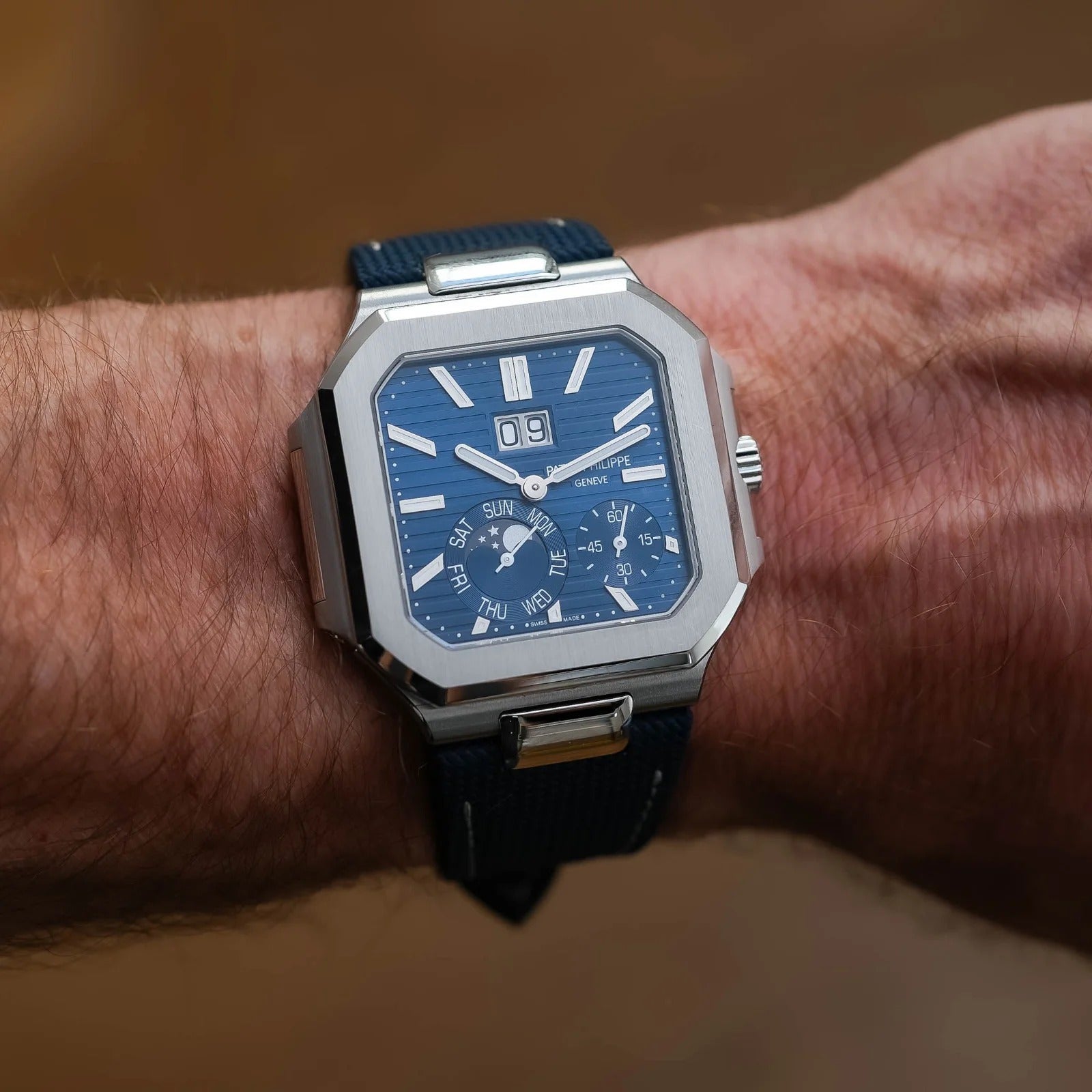 Patek Philippe Watch For Men 5822P-001