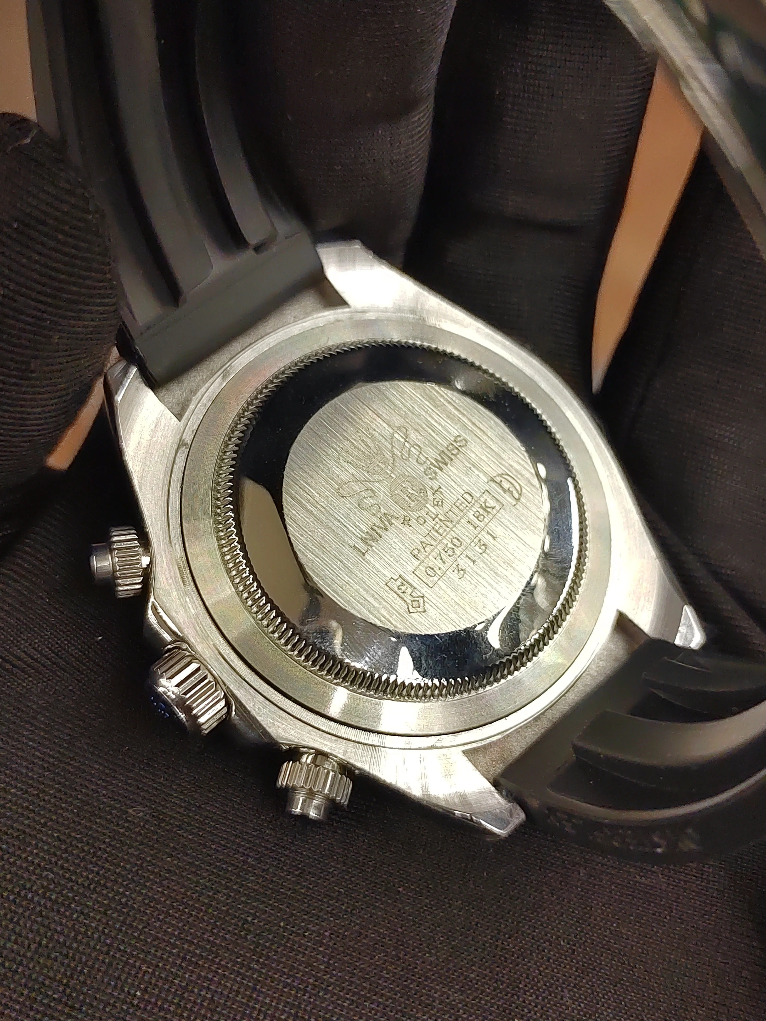 ROLEX OYSTER PERPETUAL SUPERLATIVE CHRONOMETER